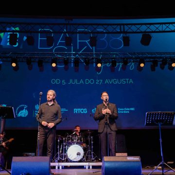 Sastav „4 tenora“ priredio koncert za pamćenje