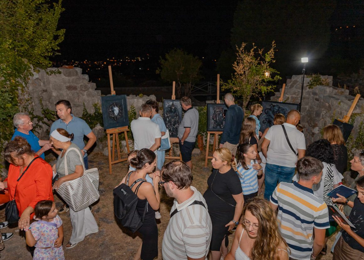 Izuzetno interesovanje za „Pustinjsku orhideju“ Marka Čakalovića