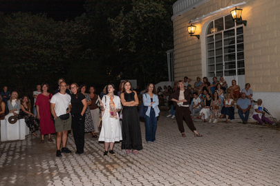 Mirjana Bobić Mojsilović i Tanja Banjanin na „Barskom ljetopisu“ – poezijom i muzikom do srca publike