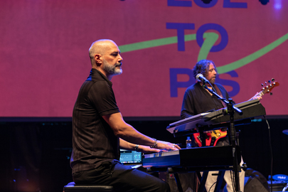 Prvi nastup pred barskom publikom: Vasil Hadžimanov Band nagrađen dugim aplauzom i bisom